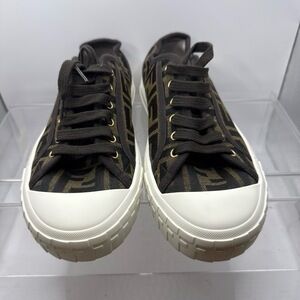 Fendi Sneakers 8 Brown Geometric LowTop White Sole‎ Luxe Designer Statement